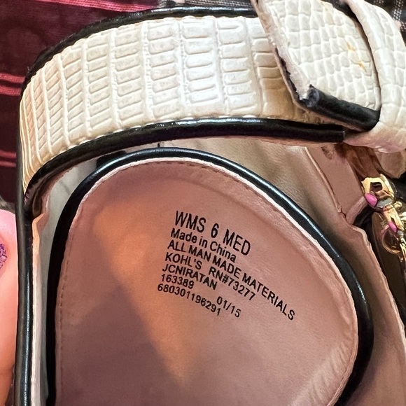 Juicy Couture Women's Open Toe Lace Up Bootie Strap Block Heel Size 6 - Picture 3 of 10